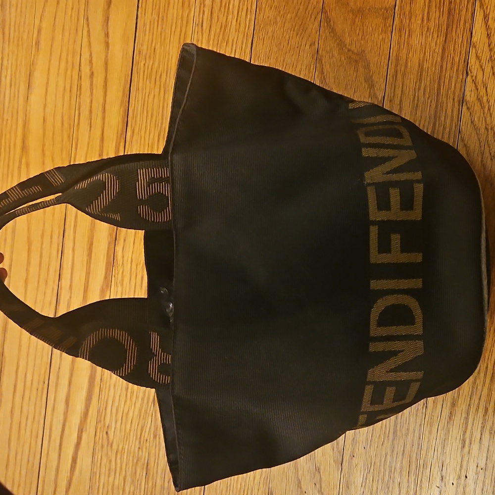 FENDI Bucket BAG! Authentic Vintage Beauty. Black Nylon! - Picture 7 of 7